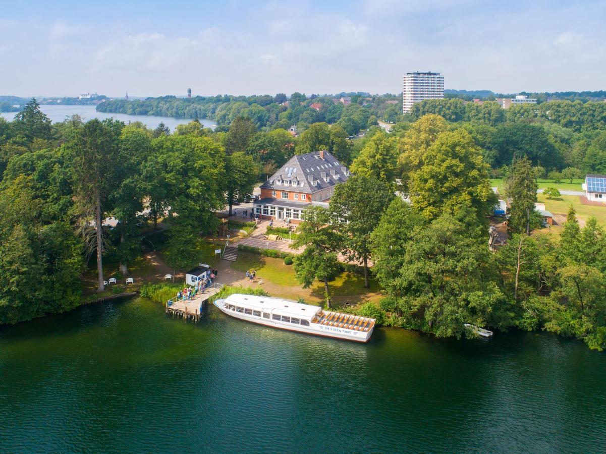 Lake House Plön المظهر الخارجي الصورة